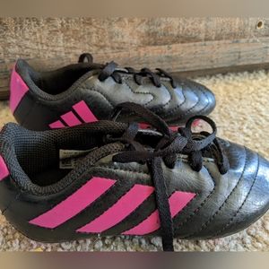 ADIDAS girl soccer cleats